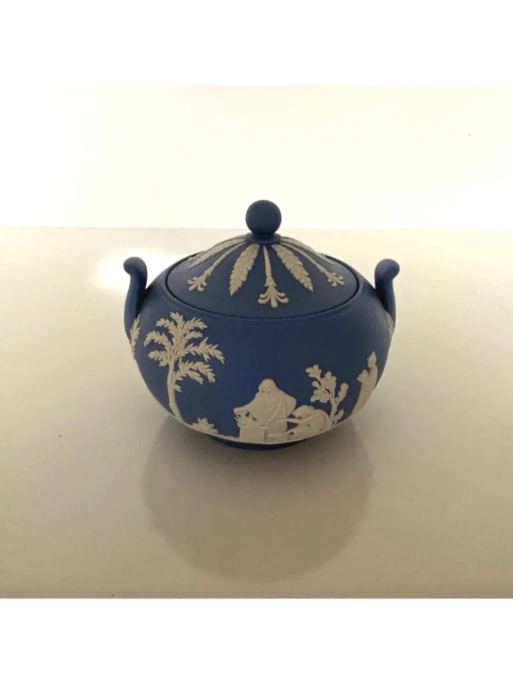 Wedgwood Blue Jasperware Covered Sugar Bowl Classic English Pottery Decor Vtg